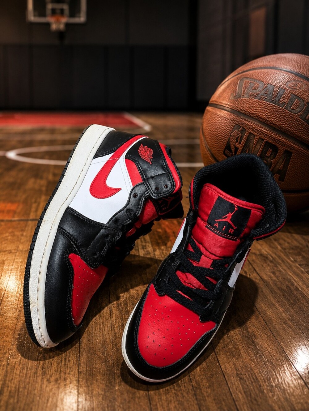 “Nike Air Jordan 1 Mid GS ‘Bred Toe Youth Size:  6Y / Women’s 7.5–8